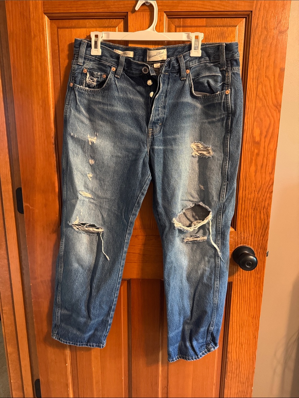 Womens Distressed Blue Denim Jeans - Classic Casual Fit